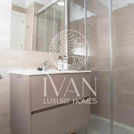 Casa Bianca Ivan Luxury Homes 8ªpta Norte 1ªlinea * Оропеса-дель-Мар