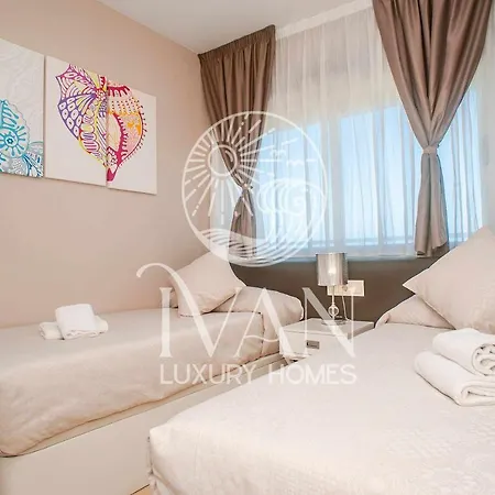 Casa Bianca Ivan Luxury Homes 8ªpta Norte 1ªlinea Оропеса-дель-Мар
